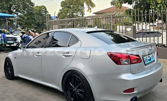 Buy Used Lexus IS Silver Car in Maputo in Maputo Buy Used Lexus IS Silver Car in Maputo in Maputo