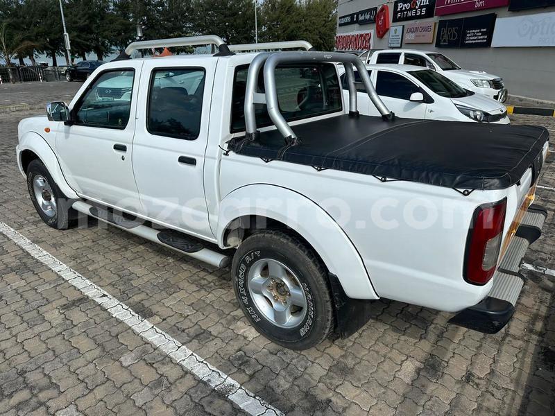 Big with watermark nissan hardbody maputo maputo 25969