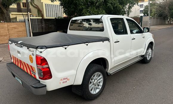 Tenga Tsaru Toyota Hilux Chena Mota in Maputo in Maputo Tenga Tsaru Toyota Hilux Chena Mota in Maputo in Maputo