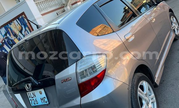 Comprar Usado Honda Fit Prata Carro em Maputo em Maputo Comprar Usado Honda Fit Prata Carro em Maputo em Maputo