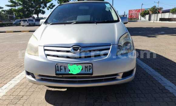 Nunua Ilio tumika Toyota Spacio Fedha Gari ndani ya Maputo nchini Maputo