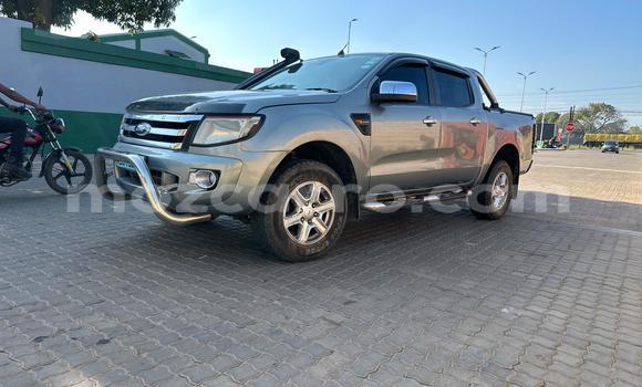 Nunua Ilio tumika Ford Ranger Kijani Gari ndani ya Maputo nchini Maputo Nunua Ilio tumika Ford Ranger Kijani Gari ndani ya Maputo nchini Maputo