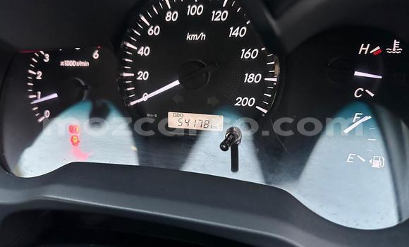 Nunua Ilio tumika Toyota Hilux Nyeupe Gari ndani ya Maputo nchini Maputo Nunua Ilio tumika Toyota Hilux Nyeupe Gari ndani ya Maputo nchini Maputo