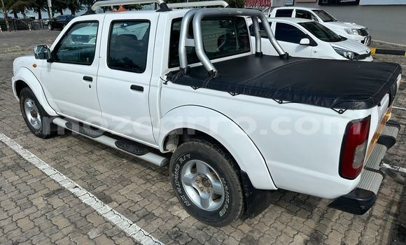 Tenga Tsaru Nissan Hardbody Chena Mota in Maputo in Maputo Tenga Tsaru Nissan Hardbody Chena Mota in Maputo in Maputo