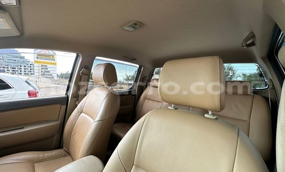 Buy Used Toyota Hilux White Car in Maputo in Maputo Buy Used Toyota Hilux White Car in Maputo in Maputo