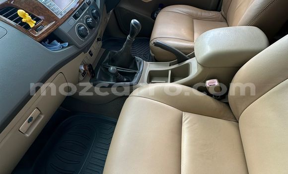 Buy Used Toyota Hilux White Car in Maputo in Maputo Buy Used Toyota Hilux White Car in Maputo in Maputo