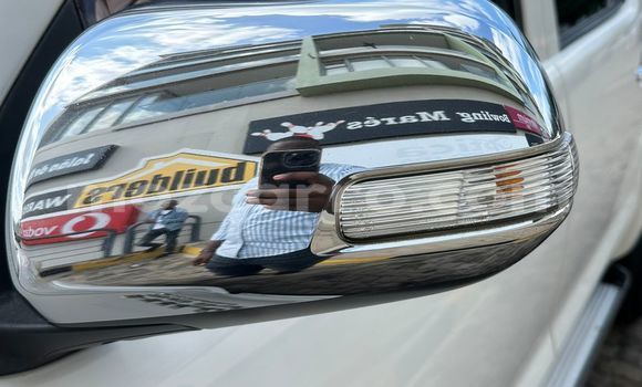 Buy Used Toyota Hilux White Car in Maputo in Maputo Buy Used Toyota Hilux White Car in Maputo in Maputo