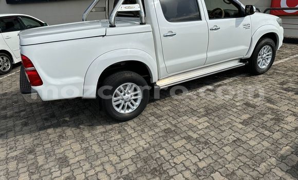 Buy Used Toyota Hilux White Car in Maputo in Maputo Buy Used Toyota Hilux White Car in Maputo in Maputo