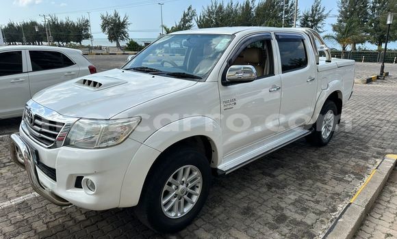 Buy Used Toyota Hilux White Car in Maputo in Maputo Buy Used Toyota Hilux White Car in Maputo in Maputo