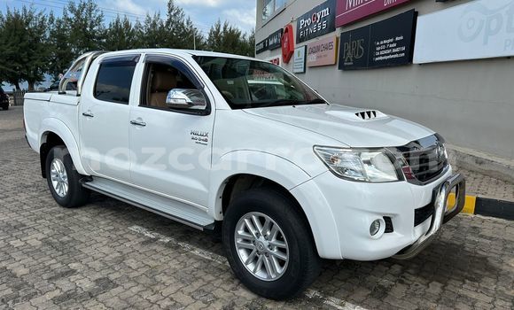 Buy Used Toyota Hilux White Car in Maputo in Maputo Buy Used Toyota Hilux White Car in Maputo in Maputo