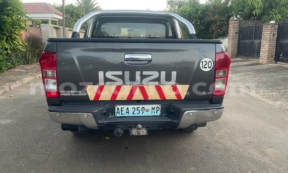 Nunua Ilio tumika Isuzu D-MAX Nyingine Gari ndani ya Maputo nchini Maputo Nunua Ilio tumika Isuzu D-MAX Nyingine Gari ndani ya Maputo nchini Maputo