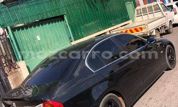 Tenga Tsaru BMW 3-Series Nhema Mota in Maputo in Maputo Tenga Tsaru BMW 3-Series Nhema Mota in Maputo in Maputo