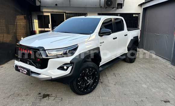 Nunua Mpya Toyota Hilux Nyeupe Gari ndani ya Maputo nchini Maputo Nunua Mpya Toyota Hilux Nyeupe Gari ndani ya Maputo nchini Maputo