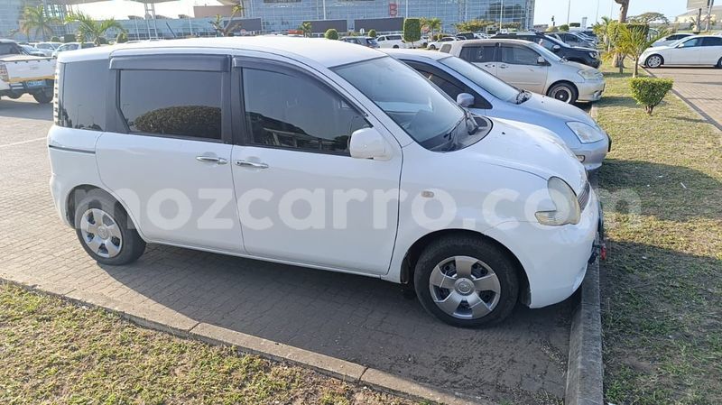 Big with watermark toyota sienta maputo maputo 26015