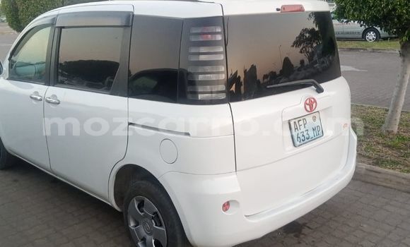 Nunua Ilio tumika Toyota Sienta Nyeupe Gari ndani ya Maputo nchini Maputo Nunua Ilio tumika Toyota Sienta Nyeupe Gari ndani ya Maputo nchini Maputo