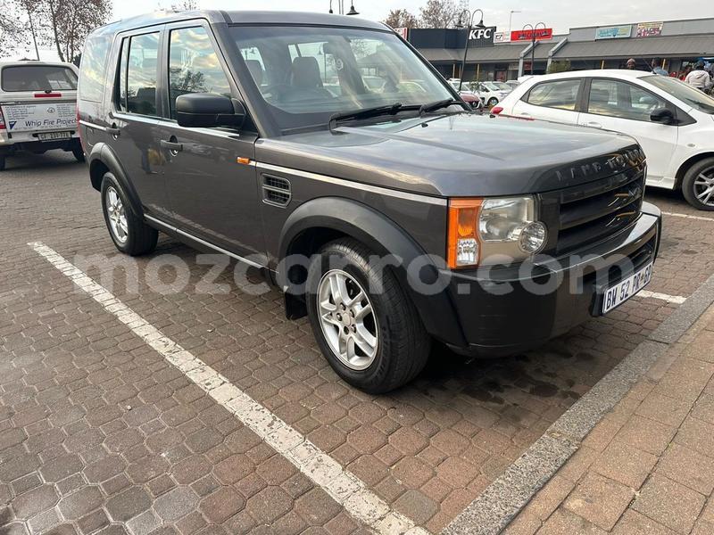 Big with watermark land rover discovery maputo maputo 26016