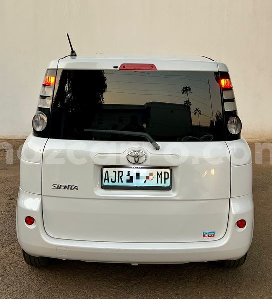 Big with watermark toyota sienta maputo maputo 26020