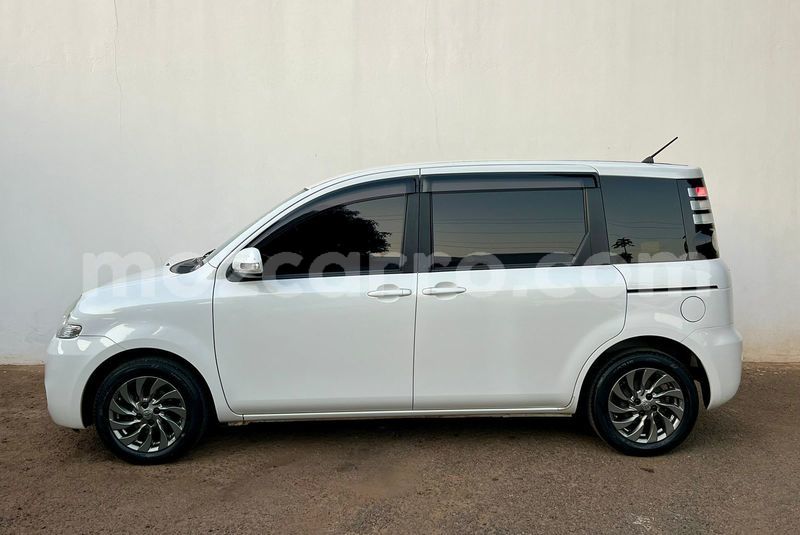 Big with watermark toyota sienta maputo maputo 26020