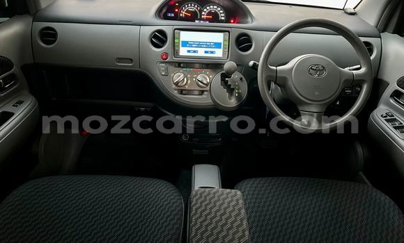Buy Used Toyota Sienta White Car in Maputo in Maputo Buy Used Toyota Sienta White Car in Maputo in Maputo