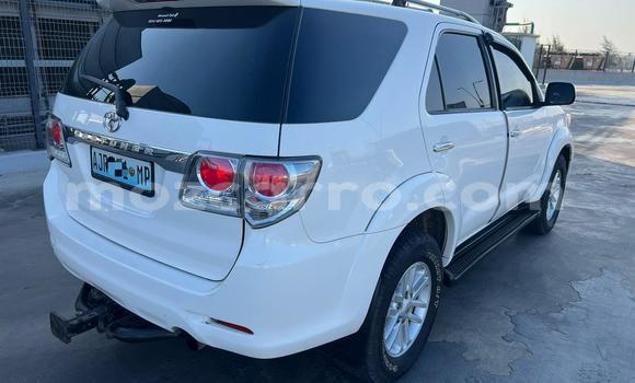 Buy Used Toyota Fortuner White Car in Maputo in Maputo Buy Used Toyota Fortuner White Car in Maputo in Maputo