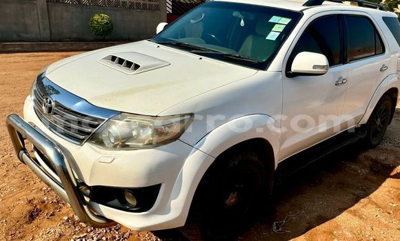 Buy Used Toyota Fortuner White Car in Maputo in Maputo Buy Used Toyota Fortuner White Car in Maputo in Maputo