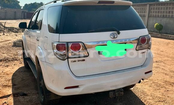 Buy Used Toyota Fortuner White Car in Maputo in Maputo Buy Used Toyota Fortuner White Car in Maputo in Maputo
