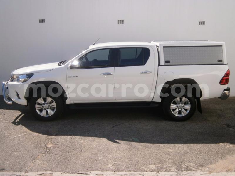 Big with watermark toyota hilux maputo maputo 26041