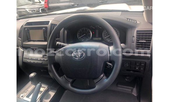 Comprar Importar Toyota Land Cruiser Preto Carro em Import - Dubai em Cabo Delgado Comprar Importar Toyota Land Cruiser Preto Carro em Import - Dubai em Cabo Delgado