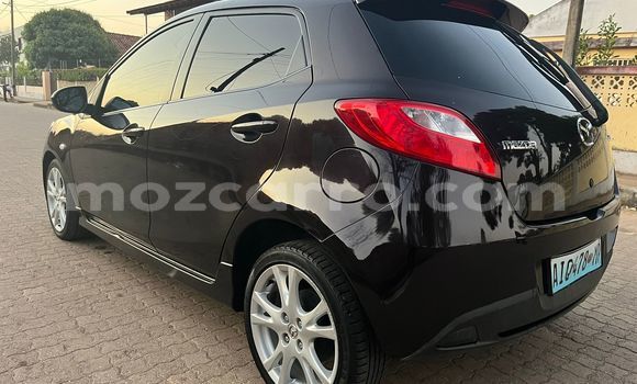 Nunua Ilio tumika Mazda Demio Brown Gari ndani ya Maputo nchini Maputo Nunua Ilio tumika Mazda Demio Brown Gari ndani ya Maputo nchini Maputo