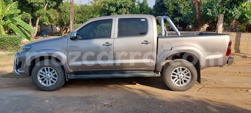 Big with watermark toyota hilux maputo maputo 26054