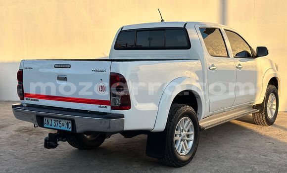 Tenga Tsaru Toyota Hilux Chena Mota in Maputo in Maputo Tenga Tsaru Toyota Hilux Chena Mota in Maputo in Maputo