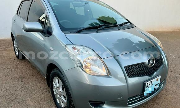 Nunua Ilio tumika Toyota Vitz Fedha Gari ndani ya Maputo nchini Maputo Nunua Ilio tumika Toyota Vitz Fedha Gari ndani ya Maputo nchini Maputo