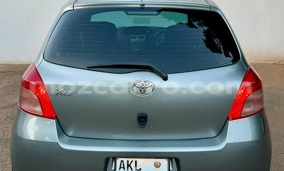 Nunua Ilio tumika Toyota Vitz Fedha Gari ndani ya Maputo nchini Maputo Nunua Ilio tumika Toyota Vitz Fedha Gari ndani ya Maputo nchini Maputo