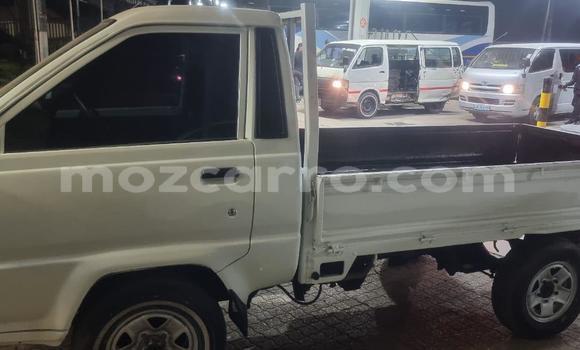 Comprar Usado Toyota 4Runner Branco Carro em Maputo em Maputo Comprar Usado Toyota 4Runner Branco Carro em Maputo em Maputo