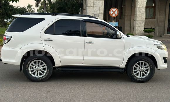 Comprar Usado Toyota Fortuner Branco Carro em Maputo em Maputo Comprar Usado Toyota Fortuner Branco Carro em Maputo em Maputo