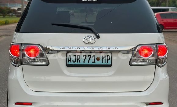 Comprar Usado Toyota Fortuner Branco Carro em Maputo em Maputo Comprar Usado Toyota Fortuner Branco Carro em Maputo em Maputo