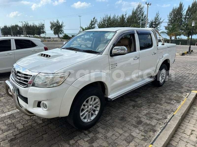 Big with watermark toyota hilux maputo maputo 26072