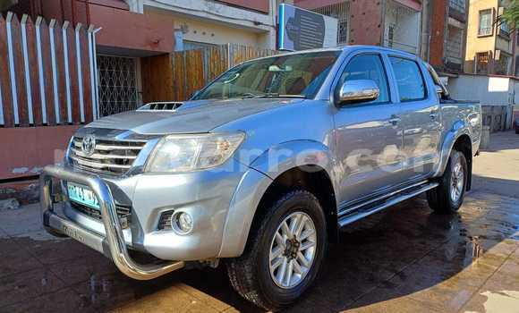 Comprar Usado Toyota Hilux Prata Carro em Maputo em Maputo Comprar Usado Toyota Hilux Prata Carro em Maputo em Maputo