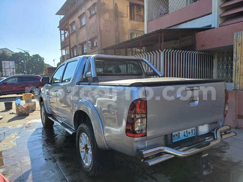 Big with watermark toyota hilux maputo maputo 26073