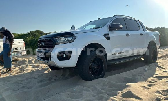 Comprar Novo Ford Ranger (North America) Branco Carro em Maputo em Maputo Comprar Novo Ford Ranger (North America) Branco Carro em Maputo em Maputo