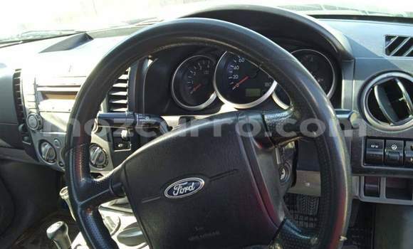 Tenga Tsaru Ford Ranger Zvimwe Mota in Maputo in Maputo Tenga Tsaru Ford Ranger Zvimwe Mota in Maputo in Maputo