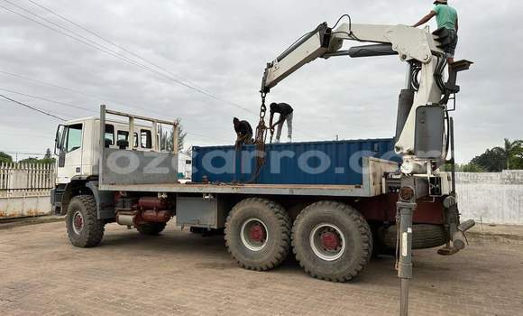 Buy Used IVECO Massif White Car in Maputo in Maputo Buy Used IVECO Massif White Car in Maputo in Maputo