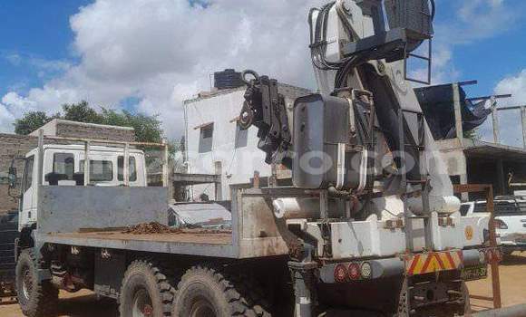 Buy Used IVECO Massif White Car in Maputo in Maputo Buy Used IVECO Massif White Car in Maputo in Maputo