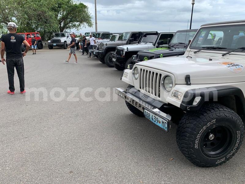 Big with watermark jeep wrangler maputo maputo 26089