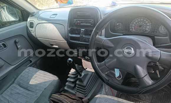 Nunua Ilio tumika Nissan Hardbody Nyeupe Gari ndani ya Maputo nchini Maputo Nunua Ilio tumika Nissan Hardbody Nyeupe Gari ndani ya Maputo nchini Maputo