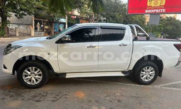Buy Used Mazda BT-50 White Car in Maputo in Maputo Buy Used Mazda BT-50 White Car in Maputo in Maputo