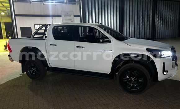 Nunua Ilio tumika Toyota Hilux Nyingine Gari ndani ya Maputo nchini Maputo Nunua Ilio tumika Toyota Hilux Nyingine Gari ndani ya Maputo nchini Maputo