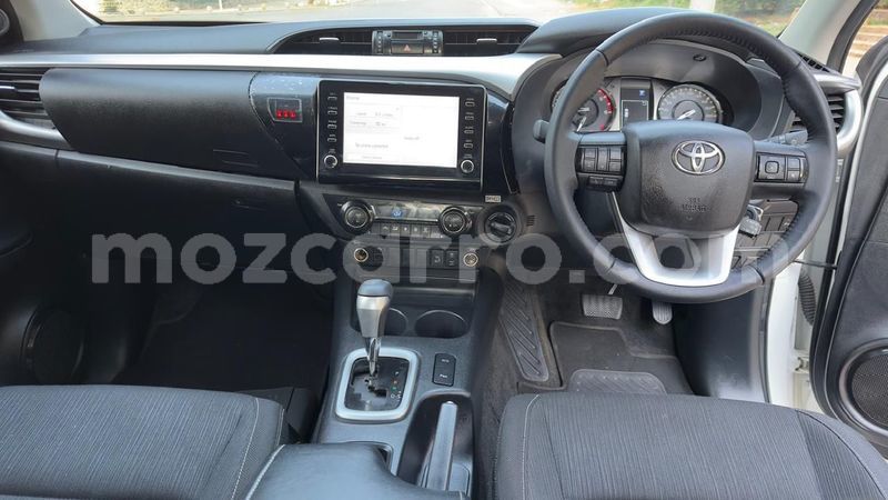 Big with watermark toyota hilux maputo maputo 26100