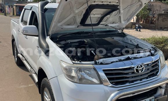 Tenga Tsaru Toyota Hilux Chena Mota in Maputo in Maputo Tenga Tsaru Toyota Hilux Chena Mota in Maputo in Maputo