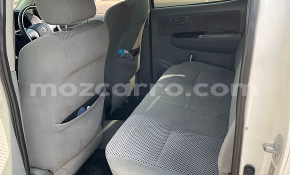 Tenga Tsaru Toyota Hilux Chena Mota in Maputo in Maputo Tenga Tsaru Toyota Hilux Chena Mota in Maputo in Maputo